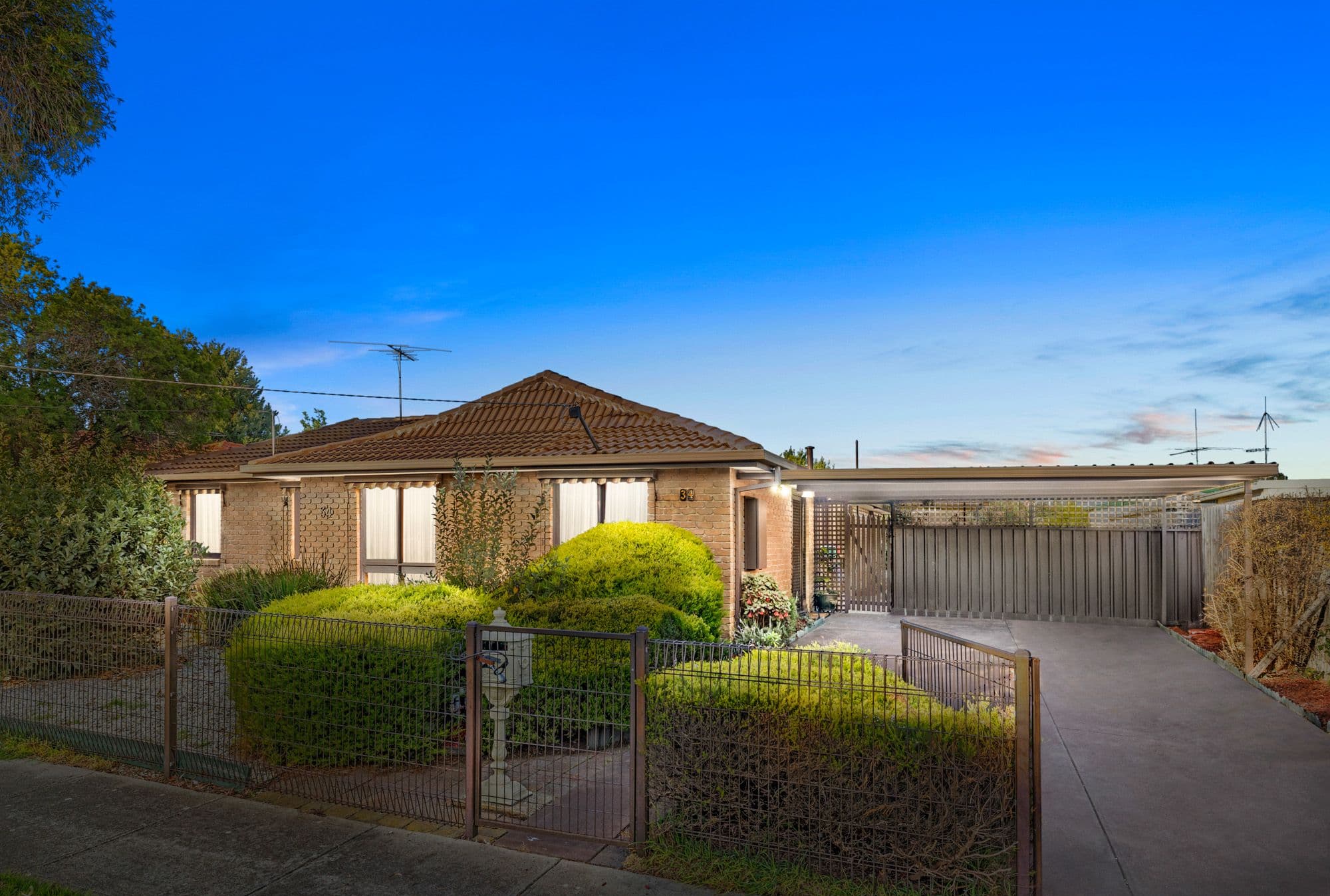 5/80 Parkway Avenue, Cooks Hill, Cooks Hill - Image 1