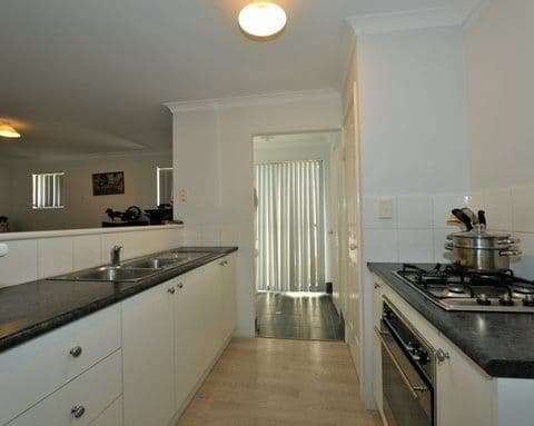 144 Lewington Street, ROCKINGHAM WA 6168, Rockingham - Thumbnail 2