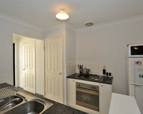 144 Lewington Street, ROCKINGHAM WA 6168, Rockingham - Thumbnail 6