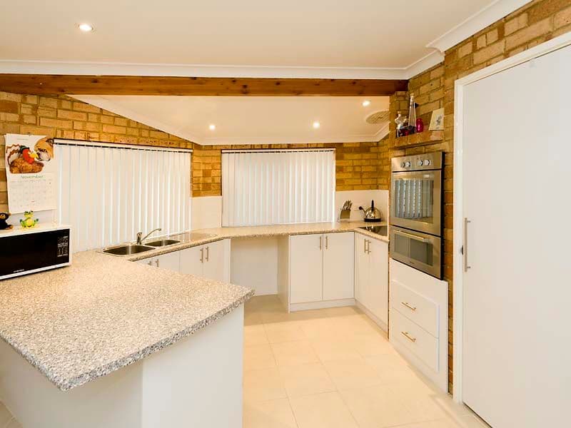 7 Durack Crescent, GOSNELLS WA 6110, Gosnells - Thumbnail 3