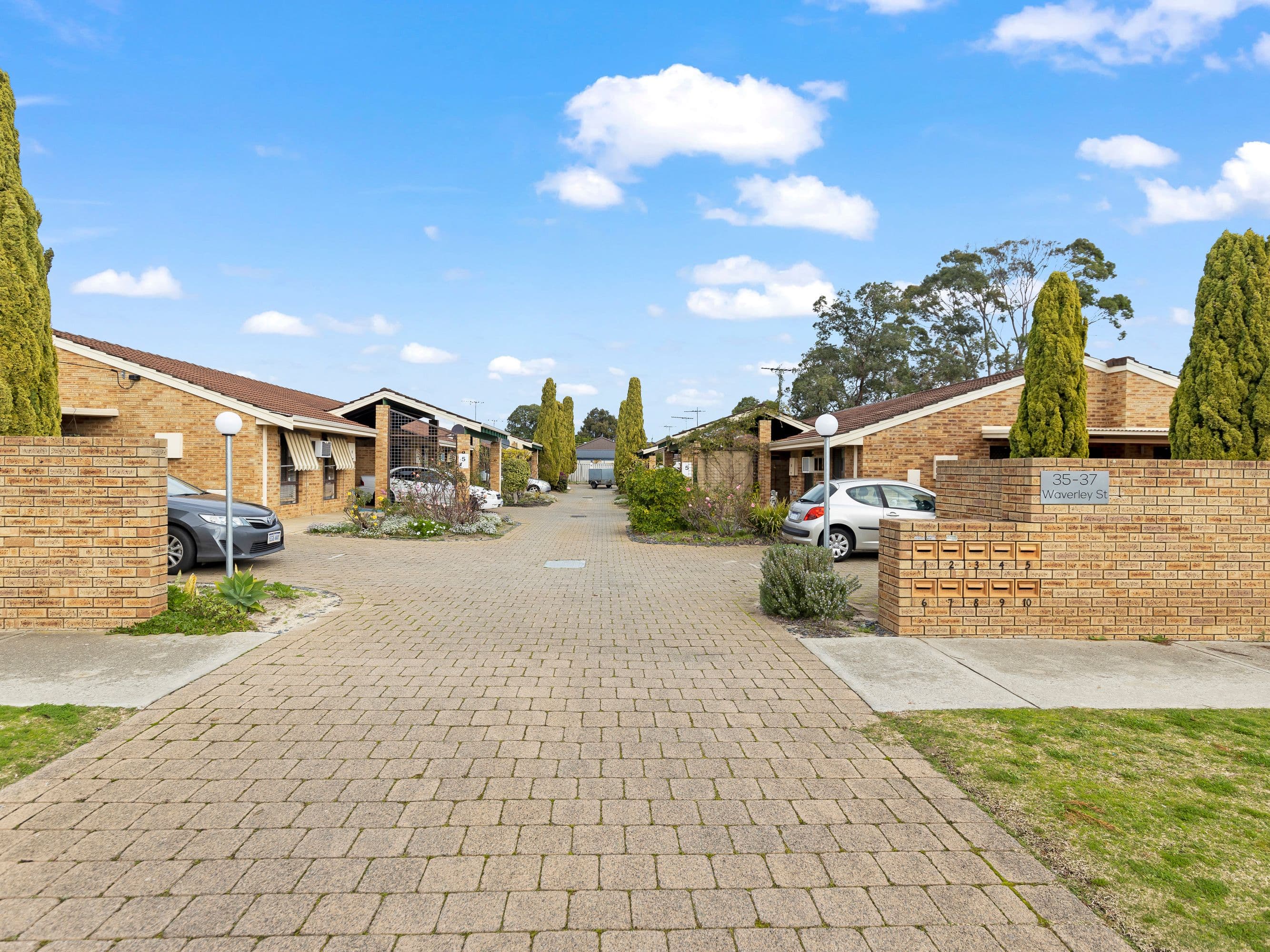 35-37 Waverley Street, Dianella WA 6059, Dianella - Thumbnail 4