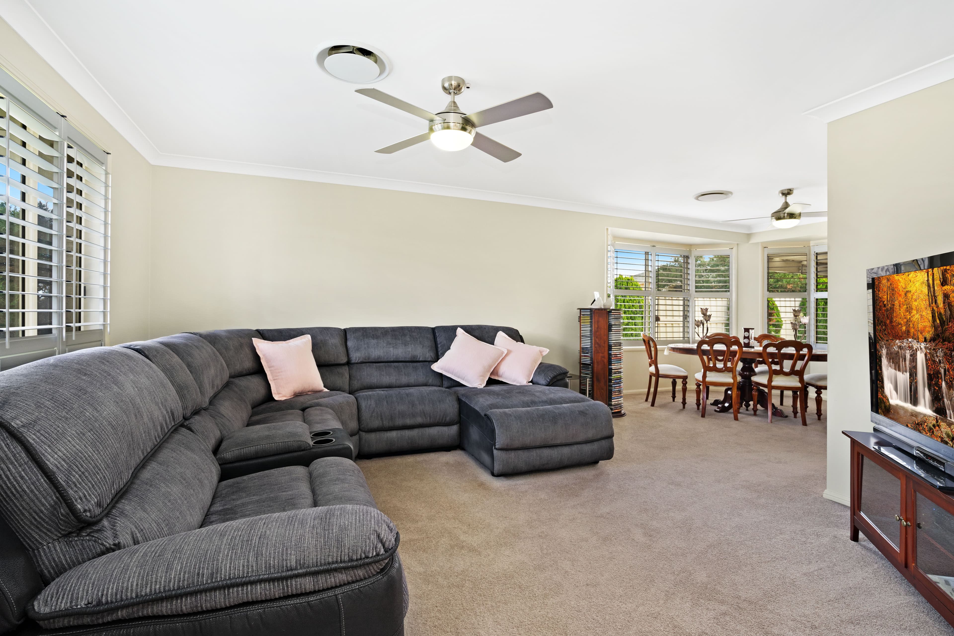10 Featherwood Place, Thornton - Thumbnail 3