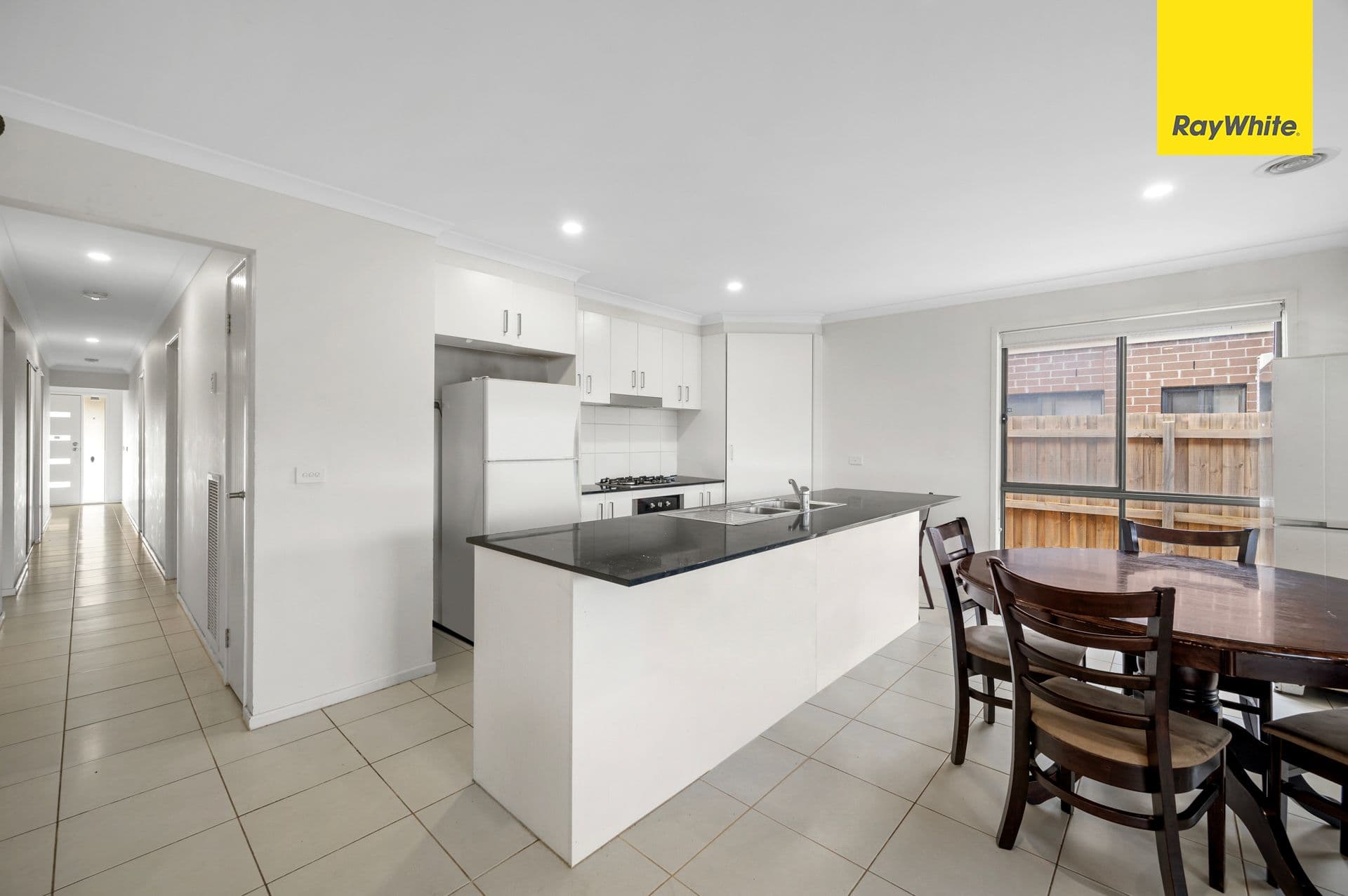 4 Norwood Avenue, WEIR VIEWS VIC 3338, Weir Views - Thumbnail 2