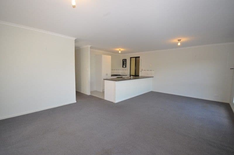 33 McPherson Grove, DAVOREN PARK SA 5113, Davoren Park - Thumbnail 2