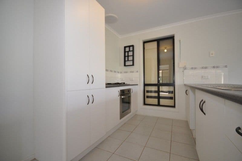 33 McPherson Grove, DAVOREN PARK SA 5113, Davoren Park - Thumbnail 3