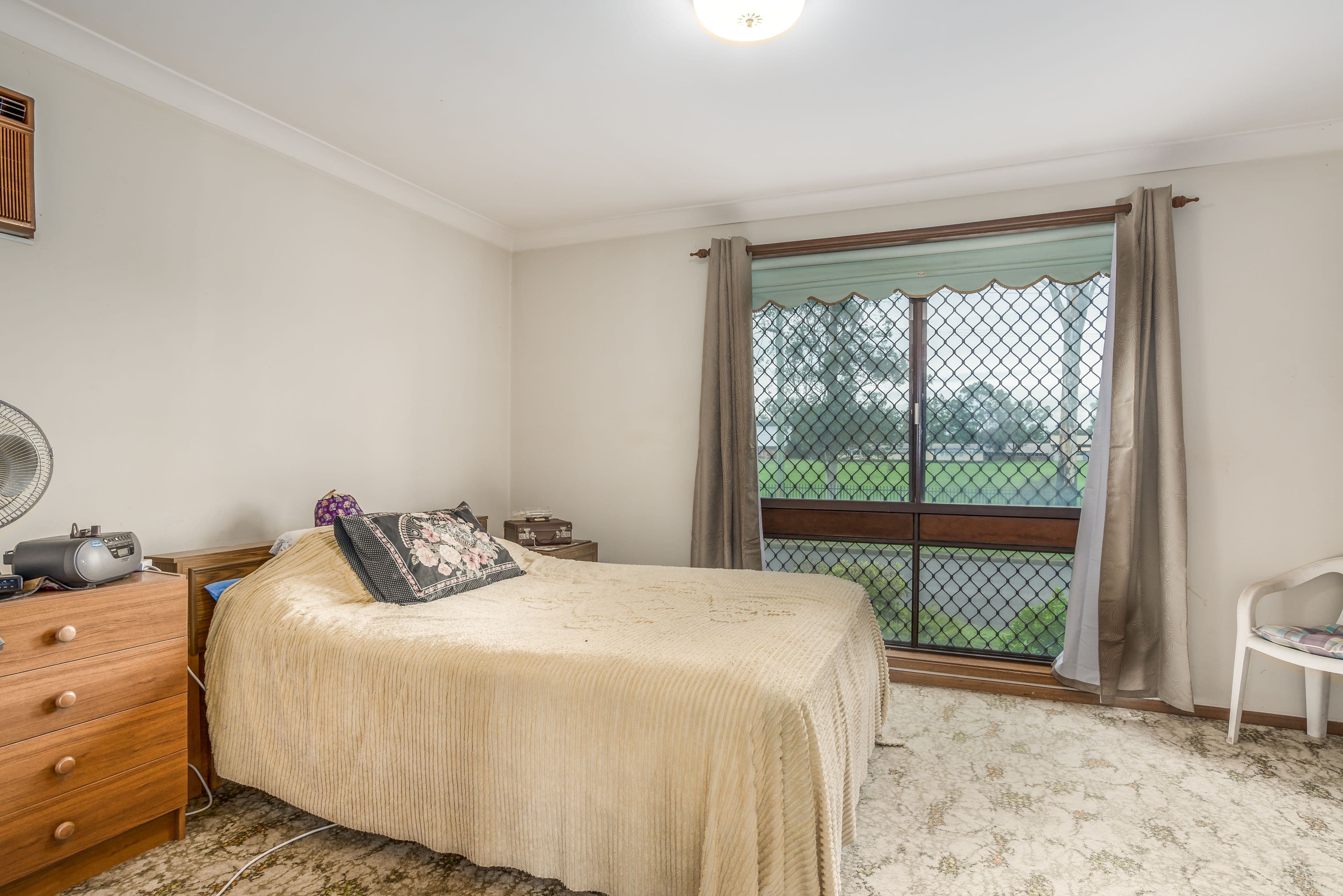 12 Edinburgh Avenue, Singleton - Thumbnail 6