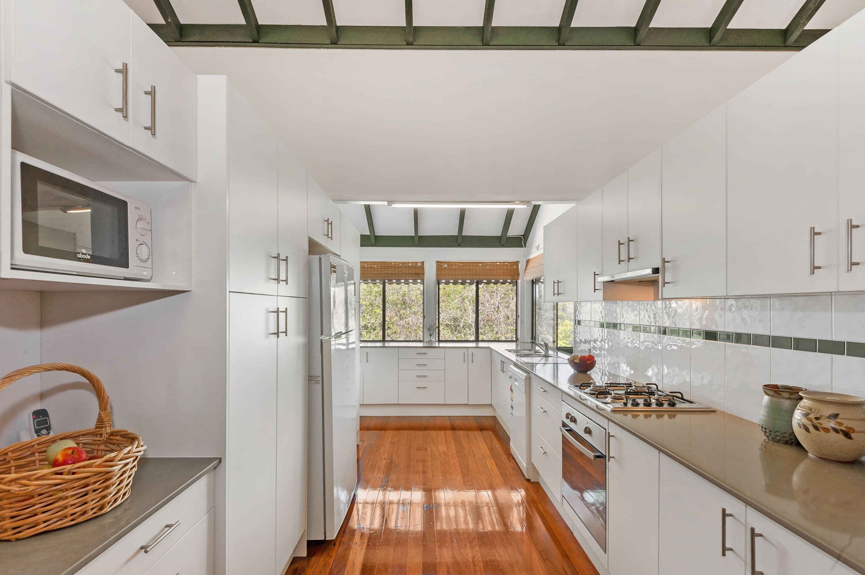 32 Pentlay Street, Kenmore QLD 4069, Kenmore - Thumbnail 4