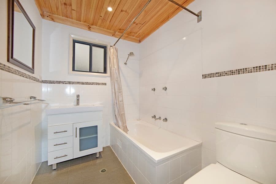 18 Robertson Road, Killarney Vale NSW 2261, Killarney Vale - Thumbnail 7