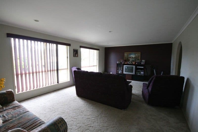 28 Loffs Road, LOGANHOLME QLD 4129, Loganholme - Thumbnail 5