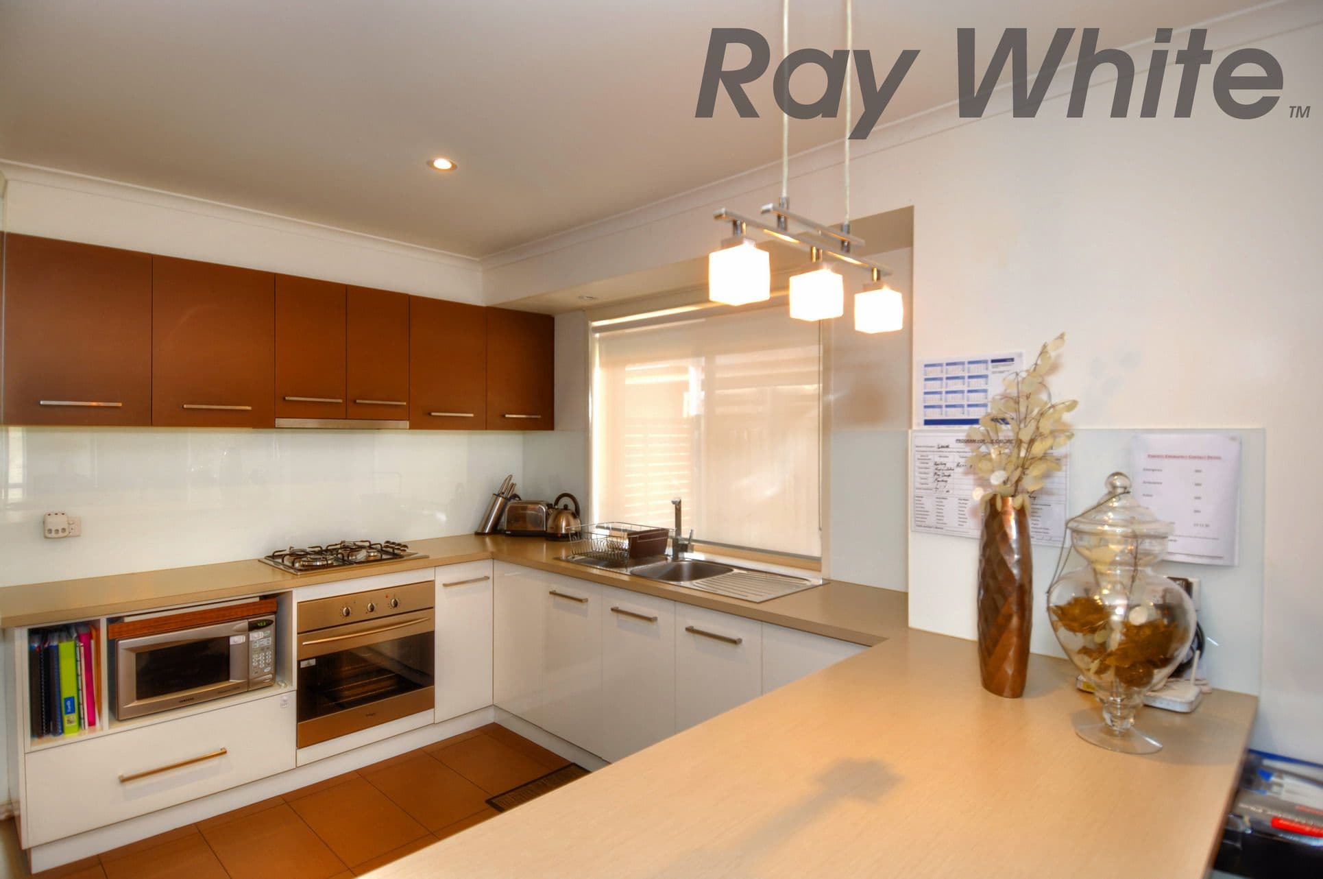 11 Henry Drive, ALTONA MEADOWS VIC 3028, Altona Meadows - Thumbnail 2