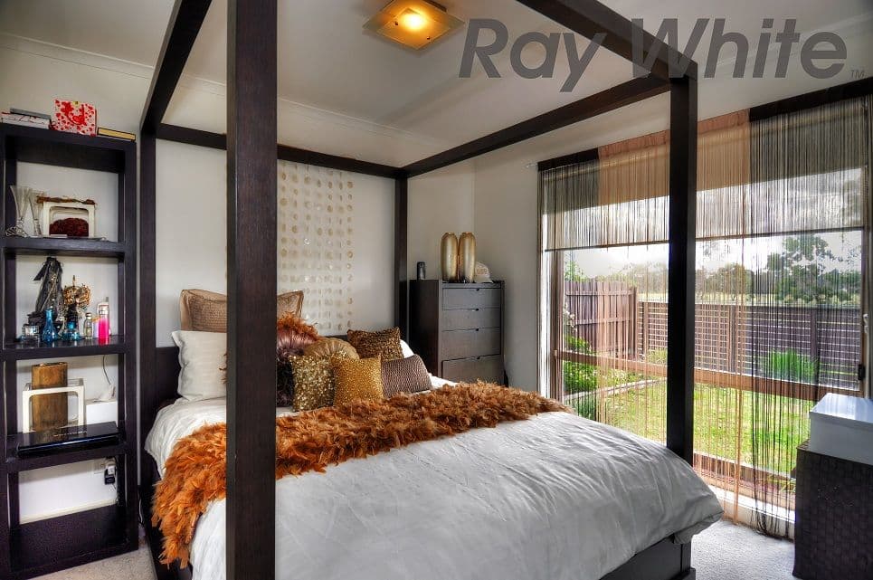 11 Henry Drive, ALTONA MEADOWS VIC 3028, Altona Meadows - Thumbnail 5
