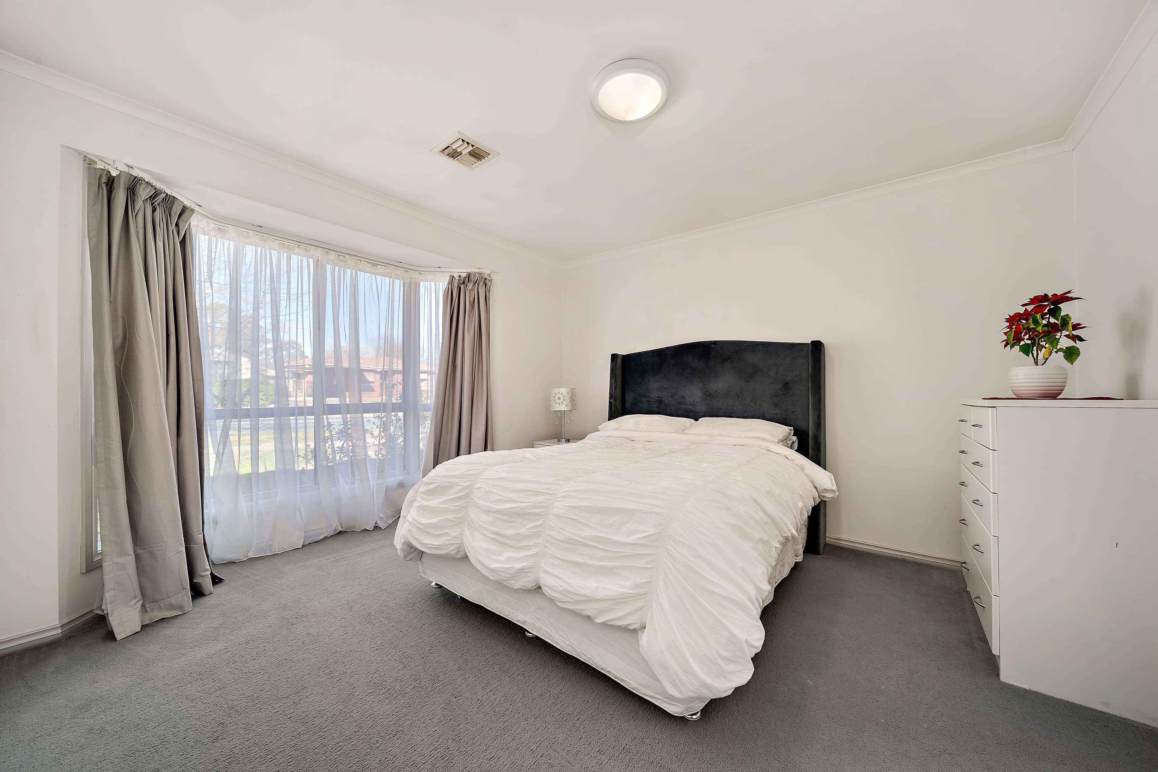 11 Lance Hill Avenue, Dunlop ACT 2615, Dunlop - Thumbnail 7
