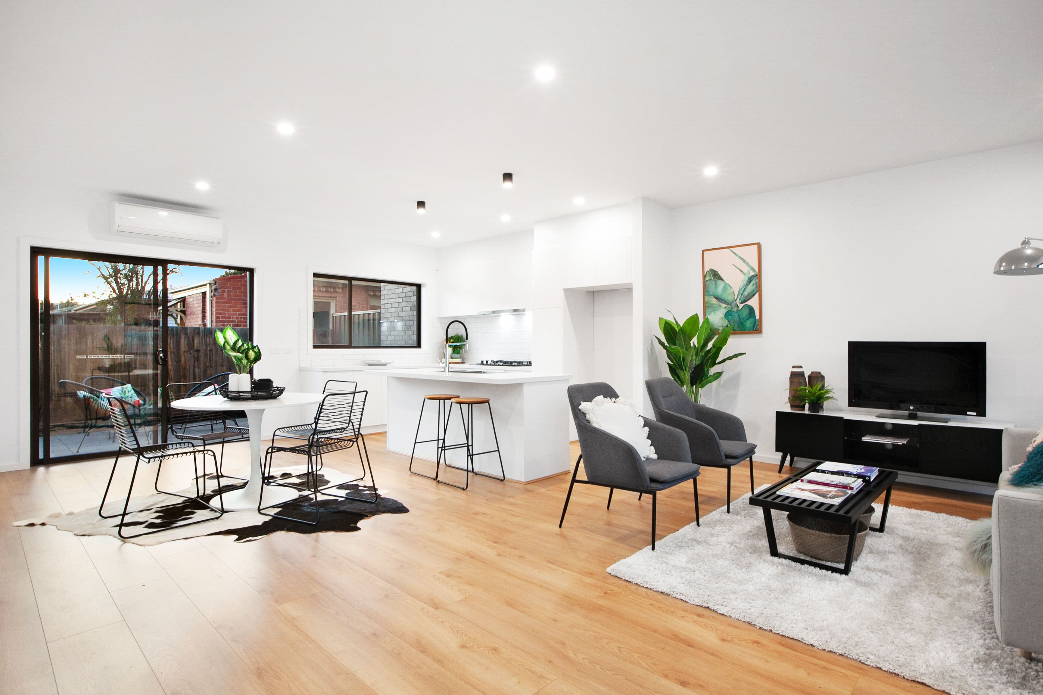 95 Marchant Avenue, Reservoir VIC 3073, Reservoir - Thumbnail 2