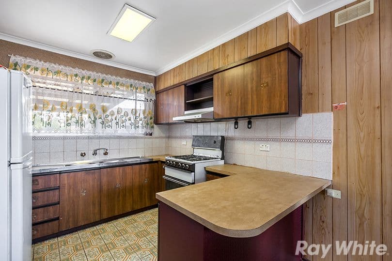 113 Bickley Avenue, Thomastown VIC 3074, Thomastown - Thumbnail 2