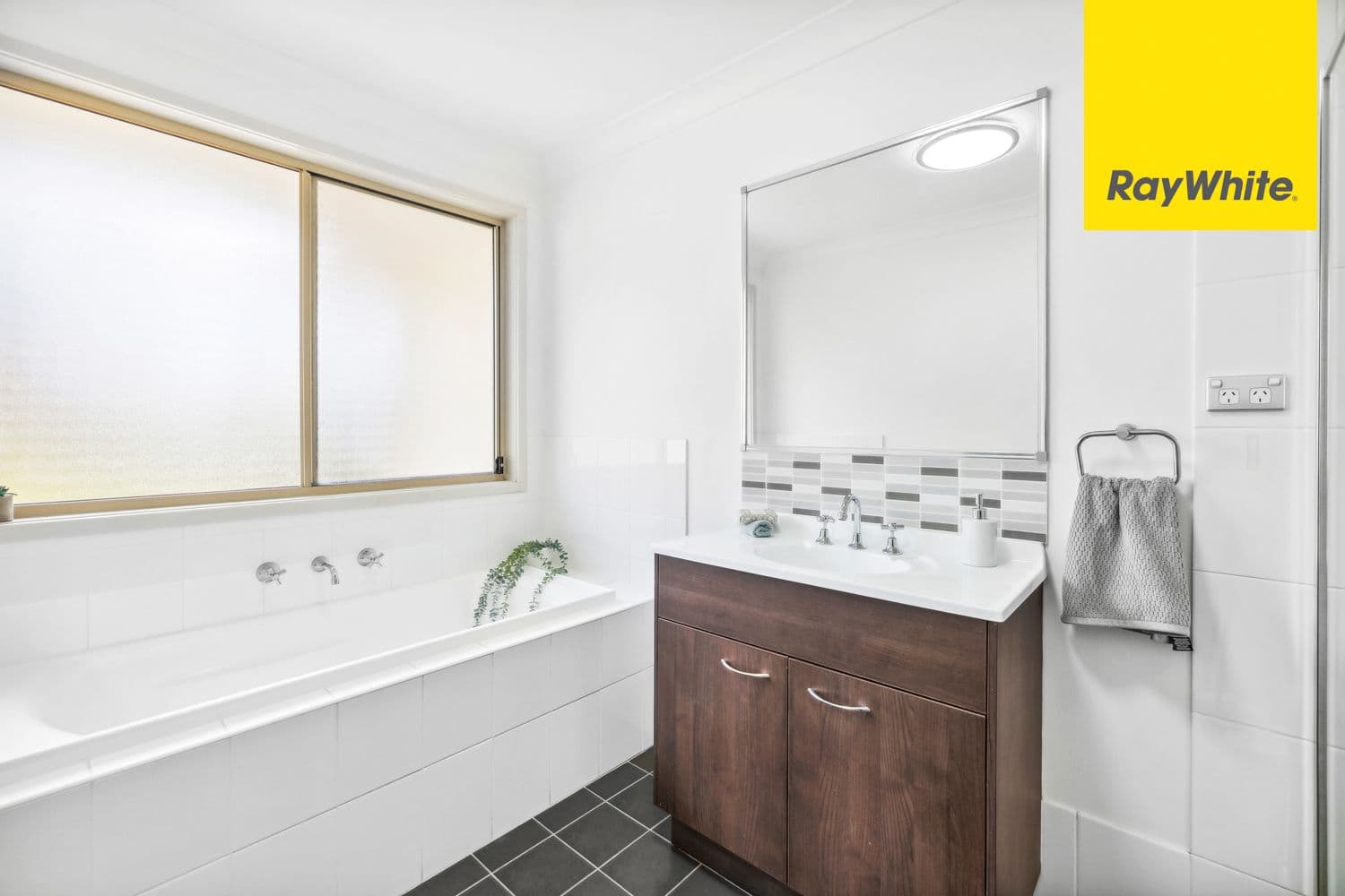 11A & 11B First Avenue, Epping NSW 2121, Epping - Thumbnail 8