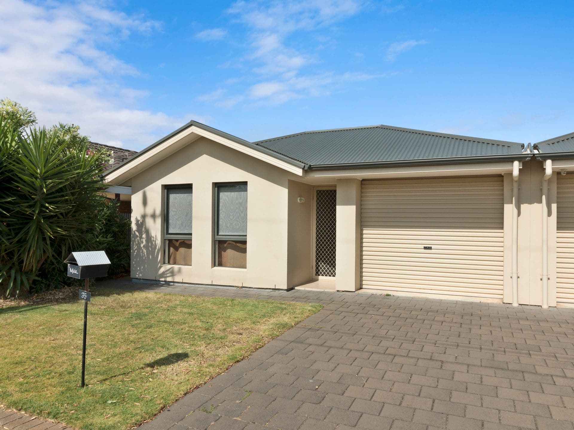 35 Oakley Crescent, Aldinga Beach SA 5173, Aldinga Beach - Thumbnail 2