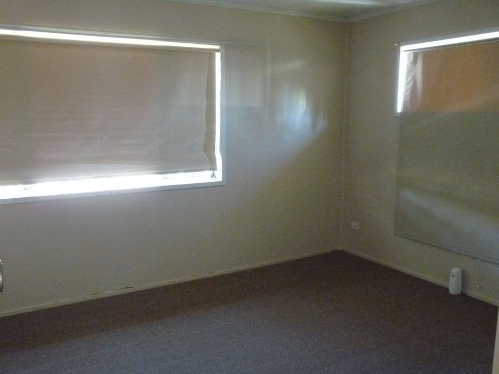 41 Milligan Street, OAKEY QLD 4401, Oakey - Thumbnail 8