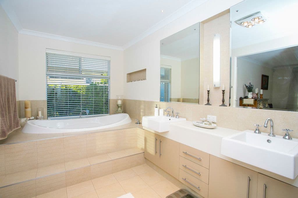 6 Colorino Avenue, Caversham WA 6055, Caversham - Thumbnail 3