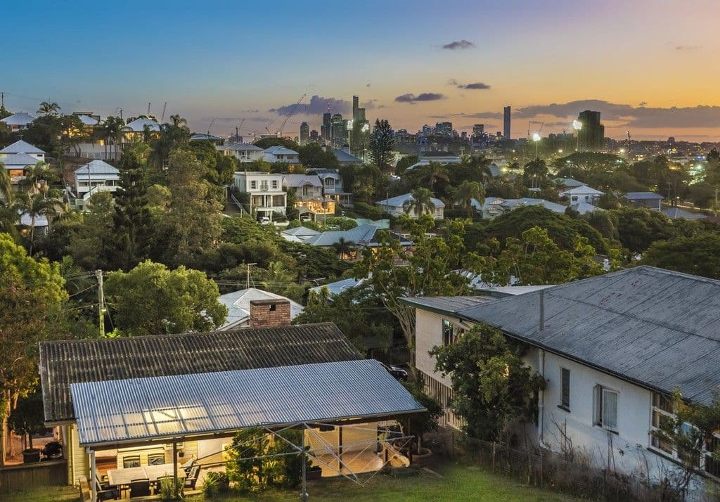 30 Pine Street, Hamilton QLD 4007, Hamilton - Thumbnail 2