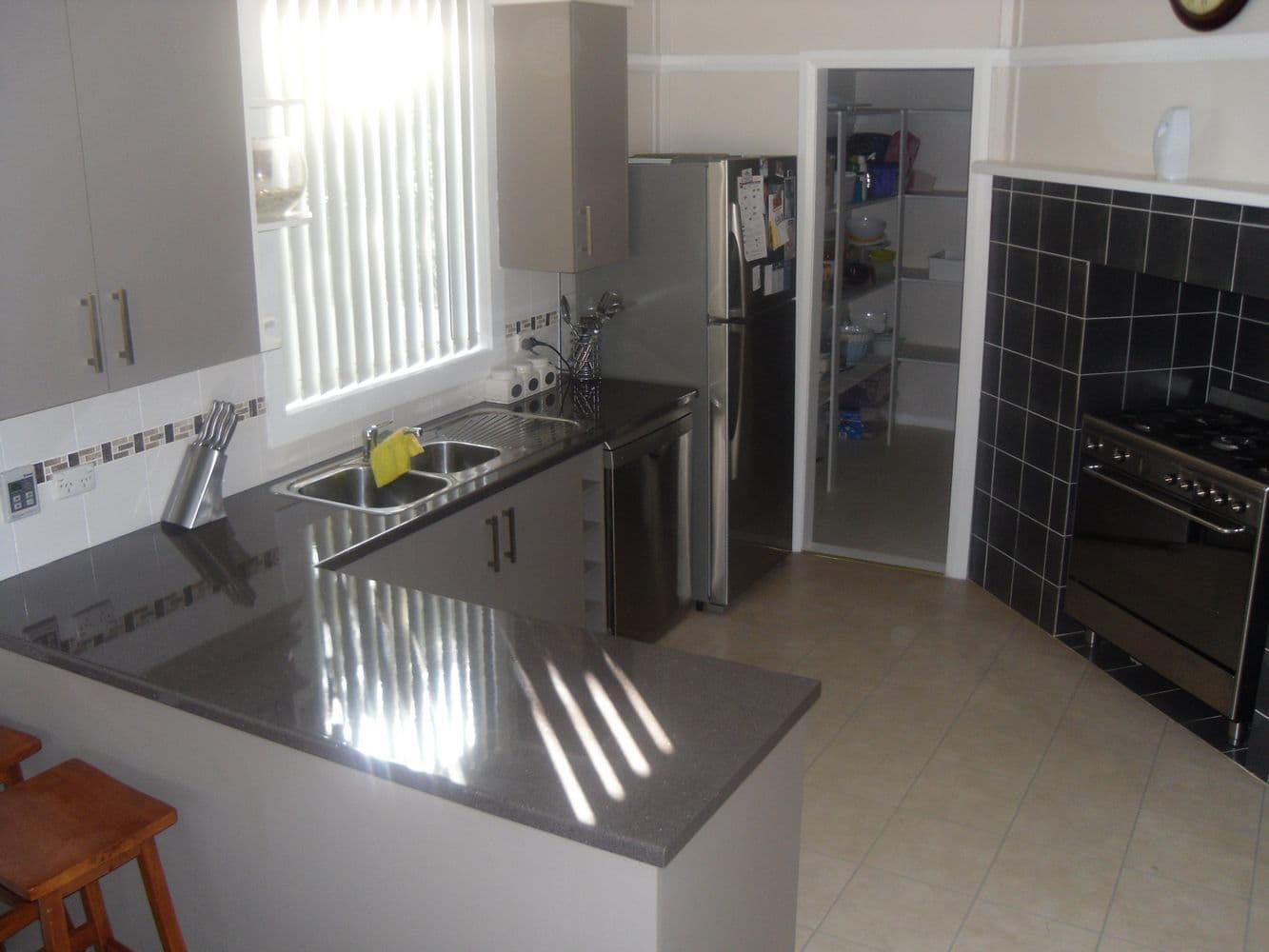 206 DeBoos Street, TEMORA NSW 2666, Temora - Thumbnail 2