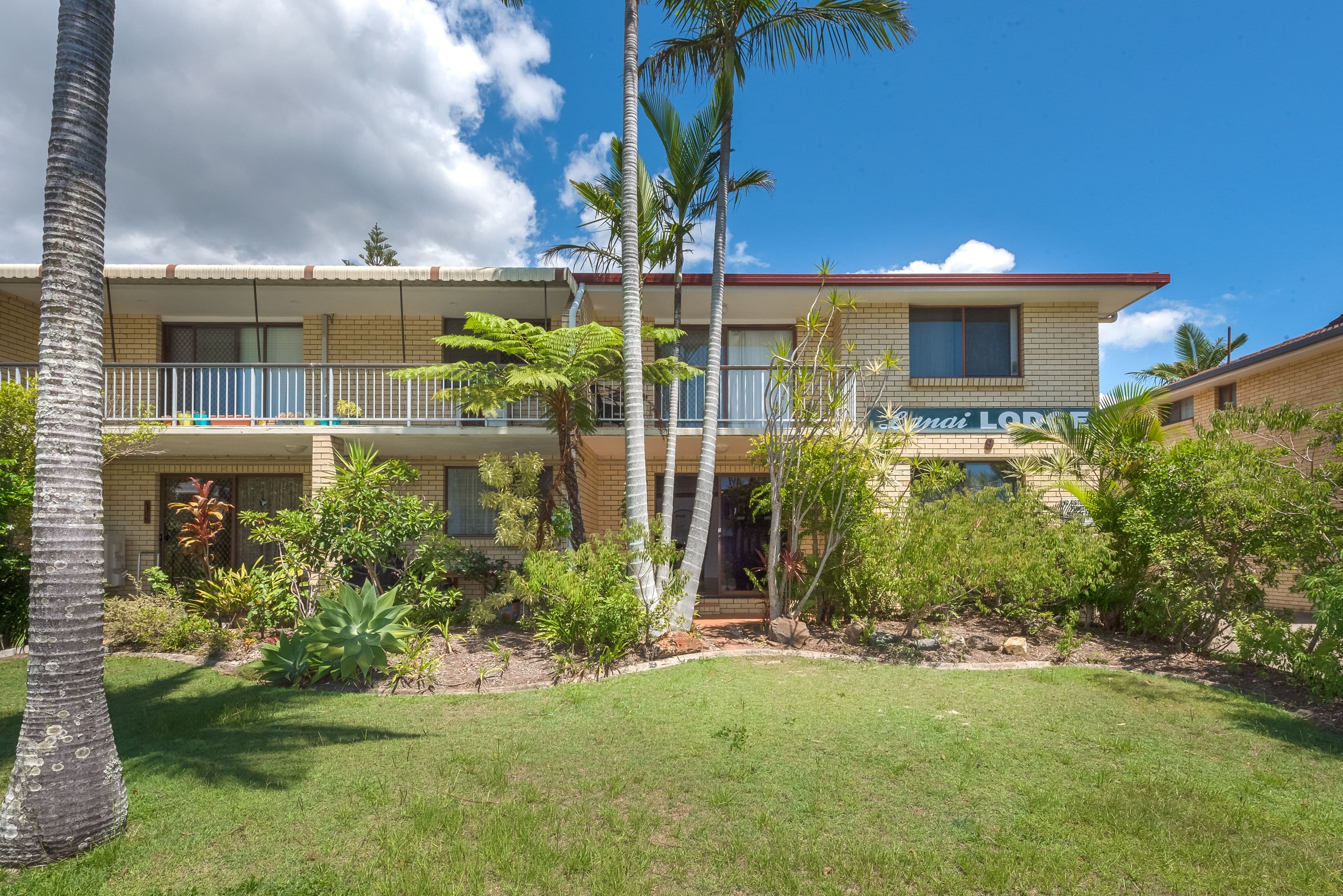 9 Duet Drive, Mermaid Waters QLD 4218, Mermaid Waters - Thumbnail 2