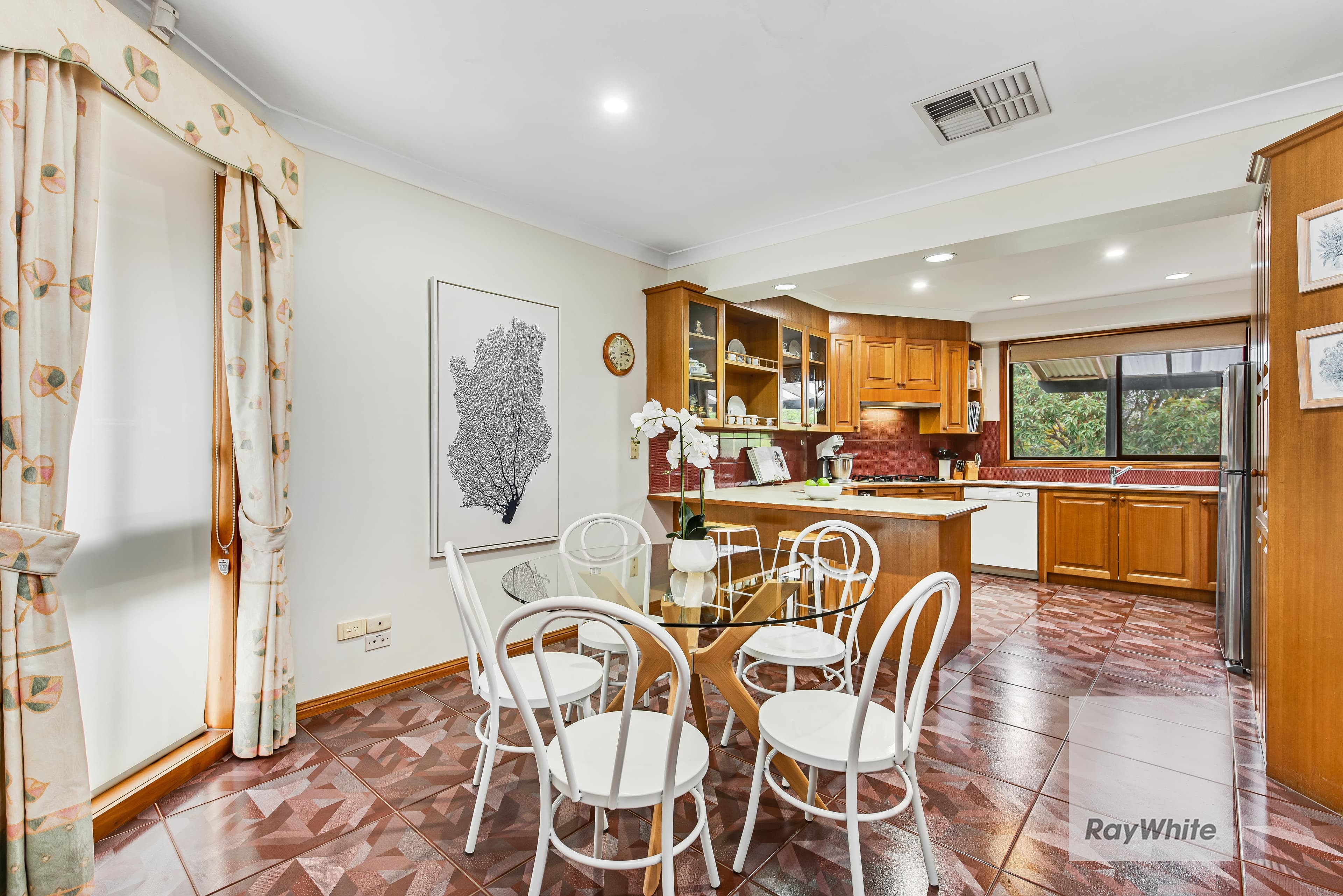 12 Largs Court, Greenvale VIC 3059, Greenvale - Thumbnail 8
