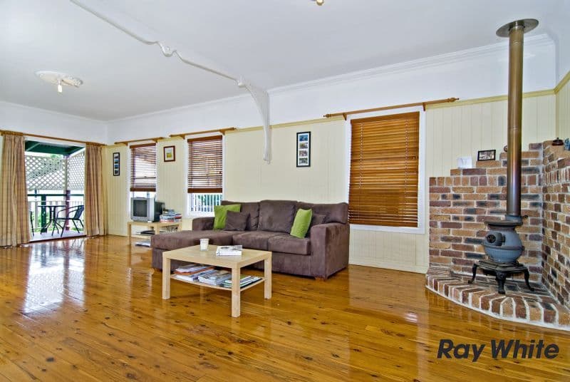 23 Fifth Avenue, WILSTON QLD 4051, Wilston - Thumbnail 2