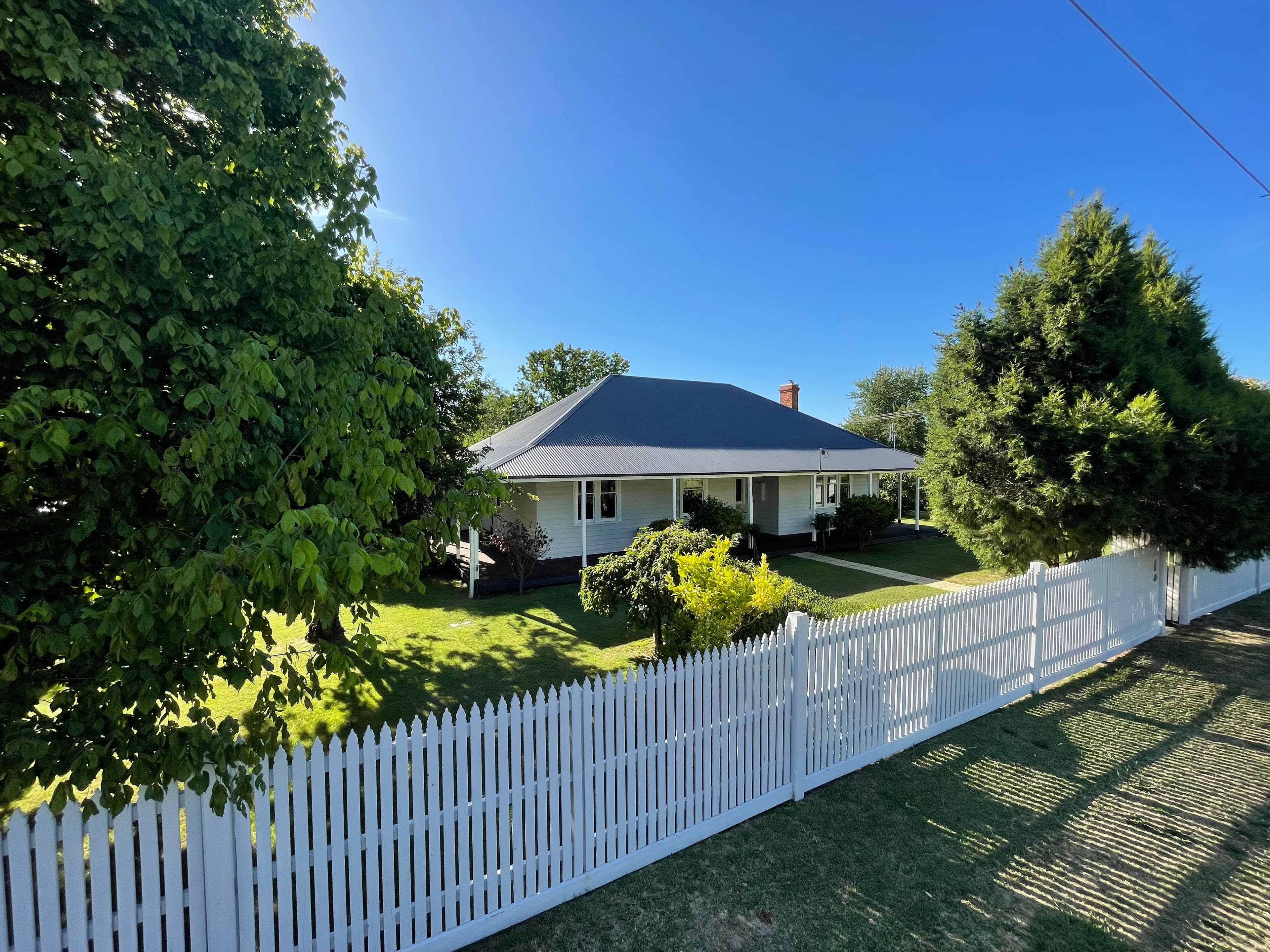 19-21 Apollo Street, Mansfield VIC 3722, Mansfield - Image 1