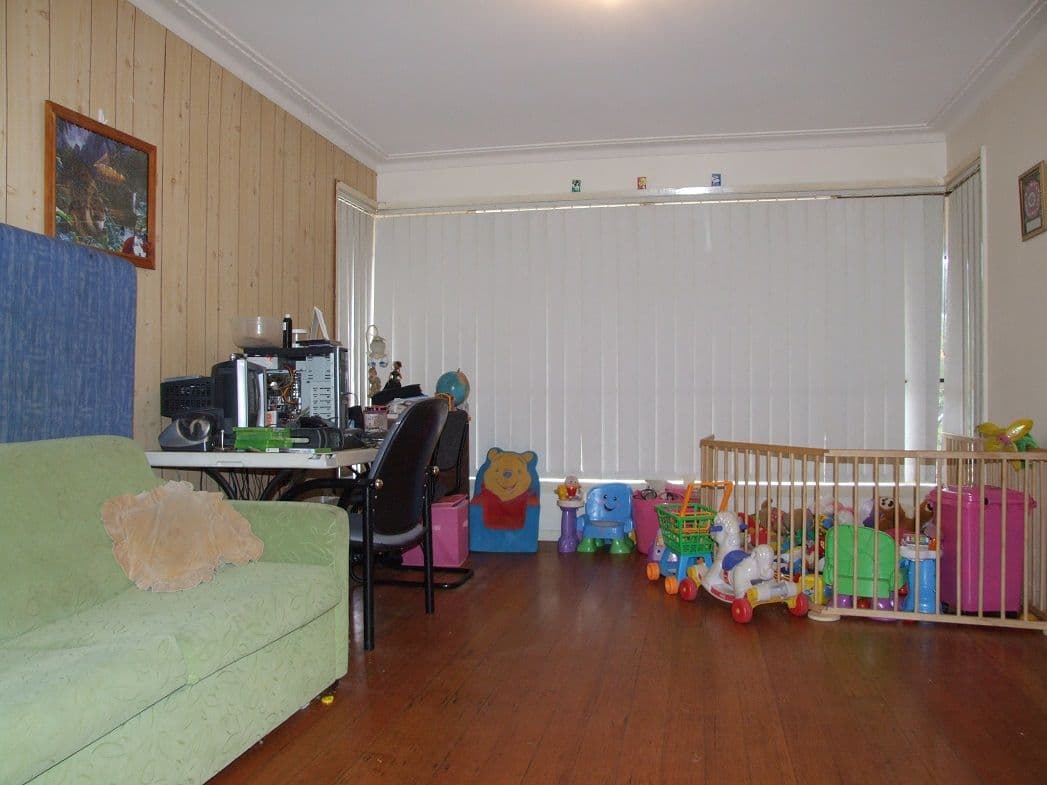 3 Carina Drive North, MELTON VIC 3337, Melton - Thumbnail 3