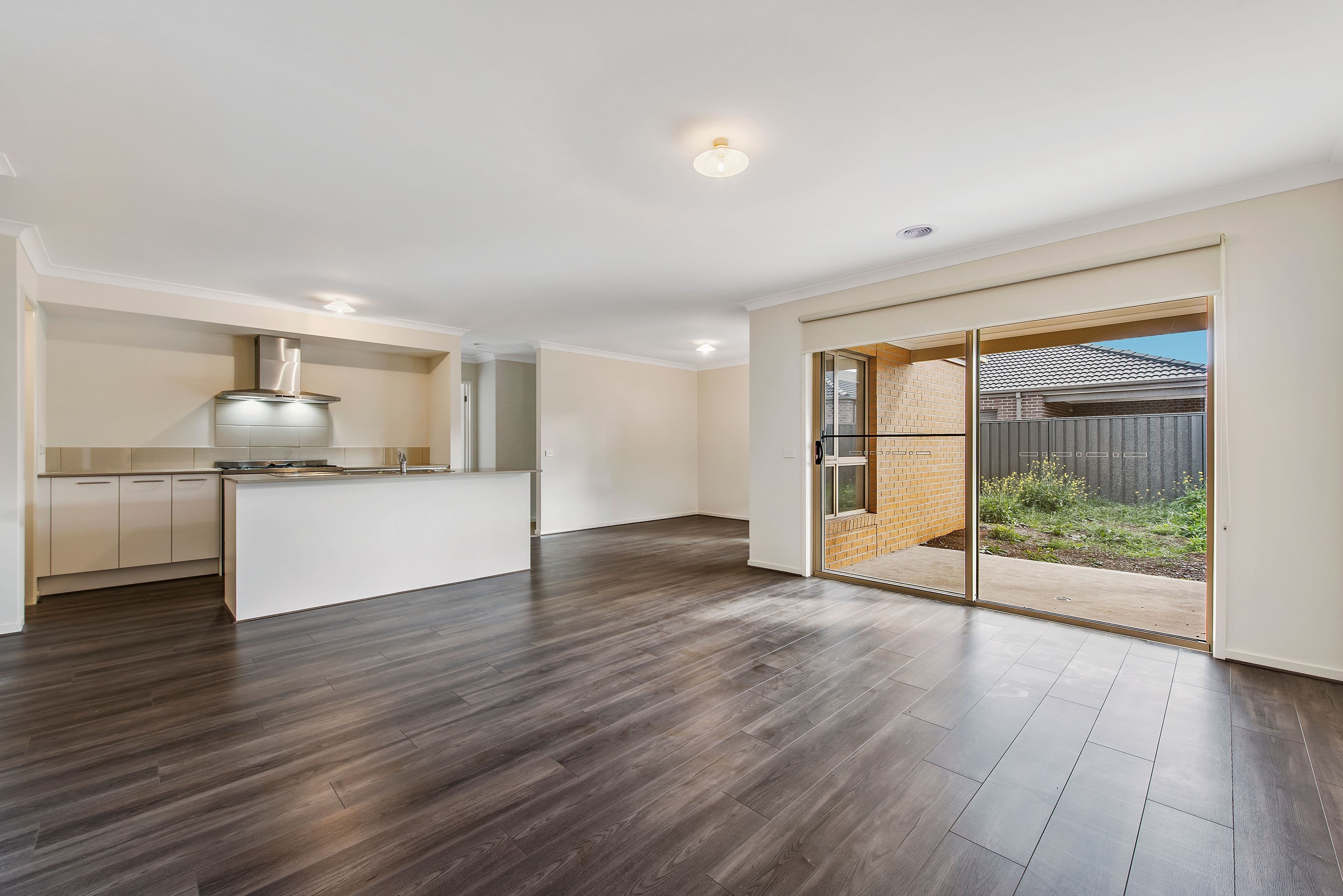 10 Lister Road, Melton West VIC 3337, Melton - Thumbnail 4