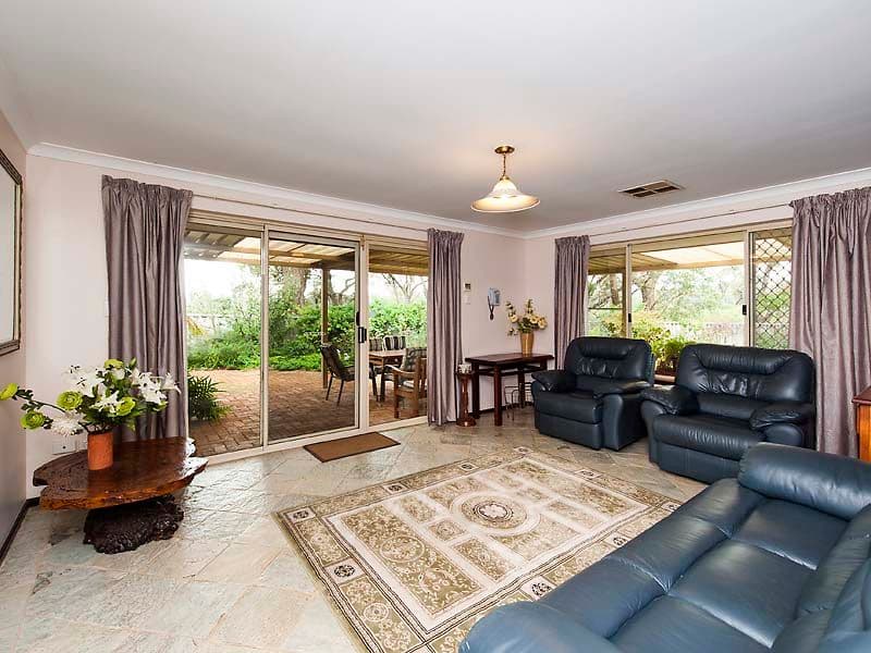 11 Timberlane Loop, Cooloongup WA 6168, Cooloongup - Thumbnail 6