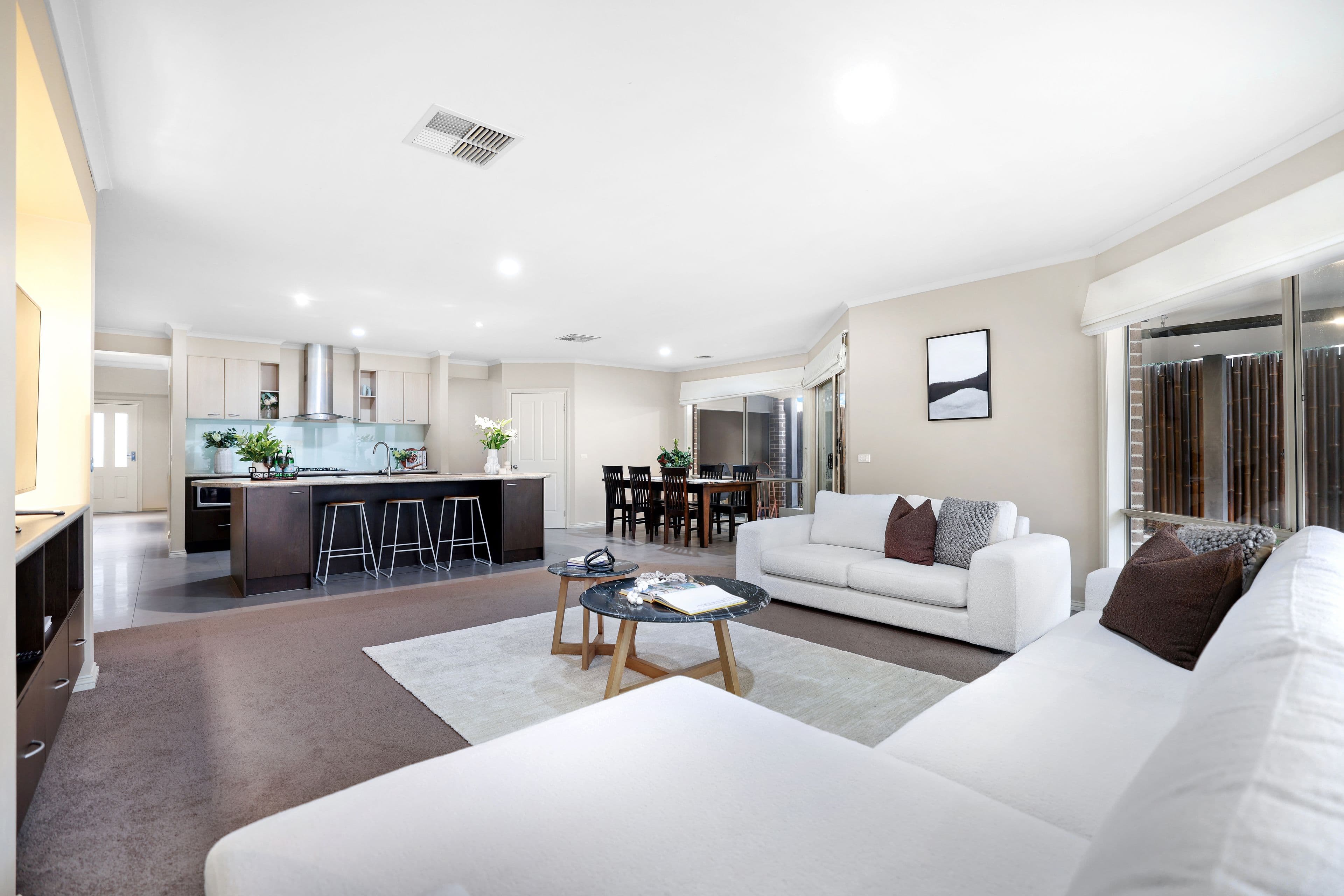 13 Hermitage Place, Rowville VIC 3178, Rowville - Thumbnail 4