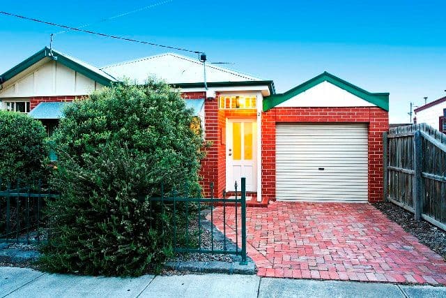 81  Weller Street, GEELONG WEST VIC 3218, Geelong West - Thumbnail 2