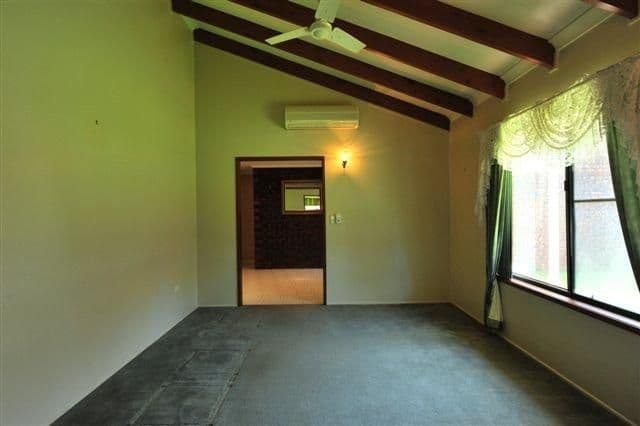 2 Sunray Drive, HIGHFIELDS QLD 4352, Highfields - Thumbnail 4