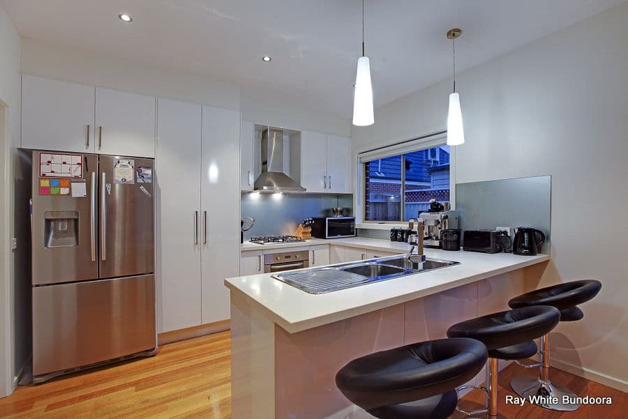 107 Barton Street, RESERVOIR VIC 3073, Reservoir - Thumbnail 3