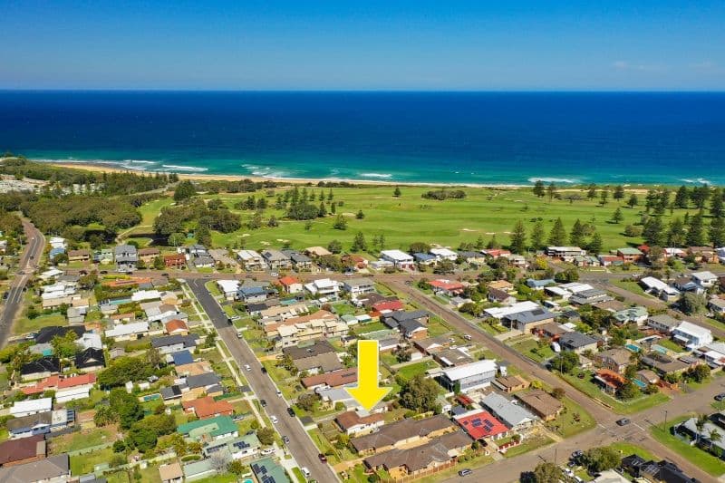 83 Mclachlan Avenue, Shelly Beach - Image 1