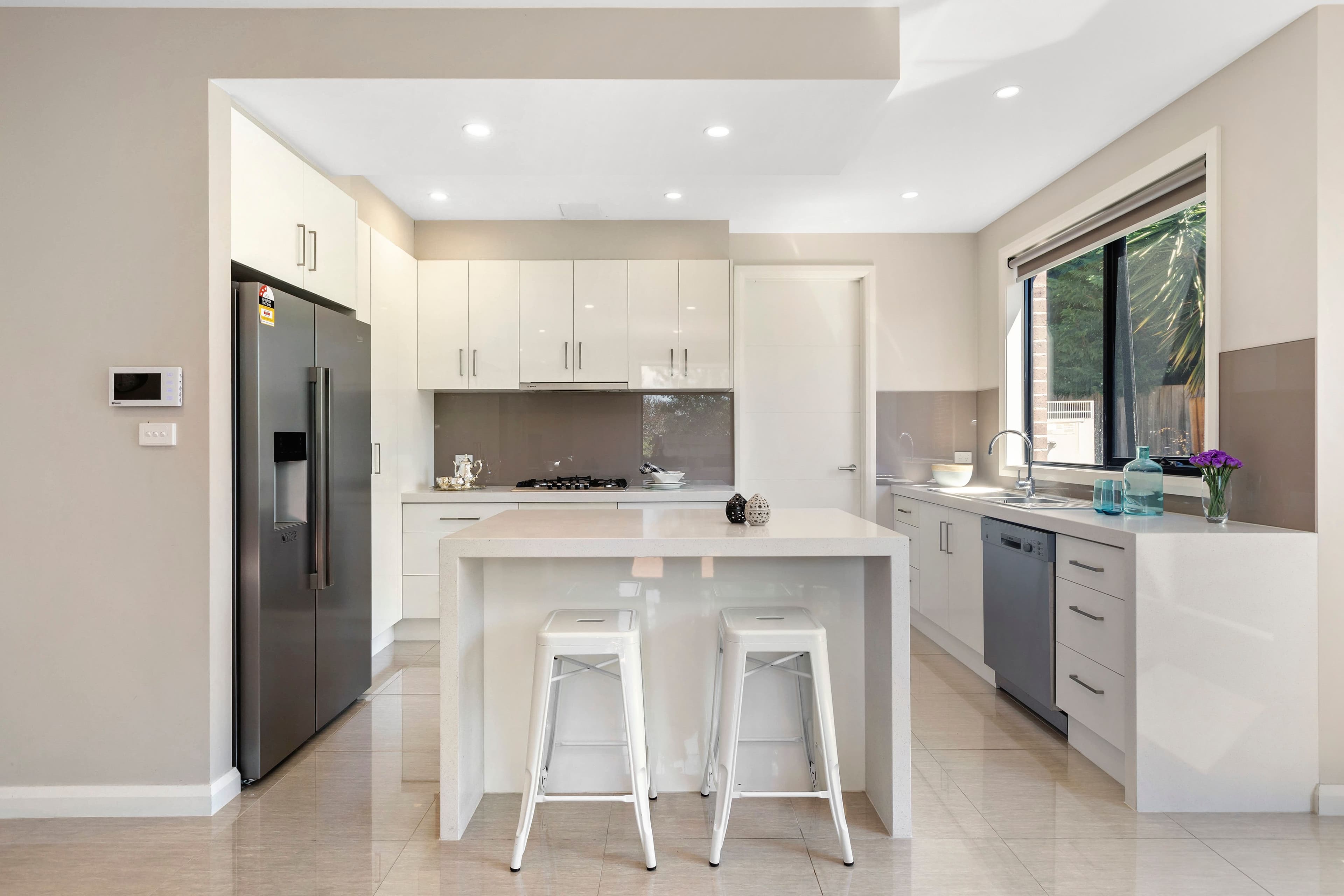 27 Carramar Street, Chadstone VIC 3148, Chadstone - Thumbnail 4