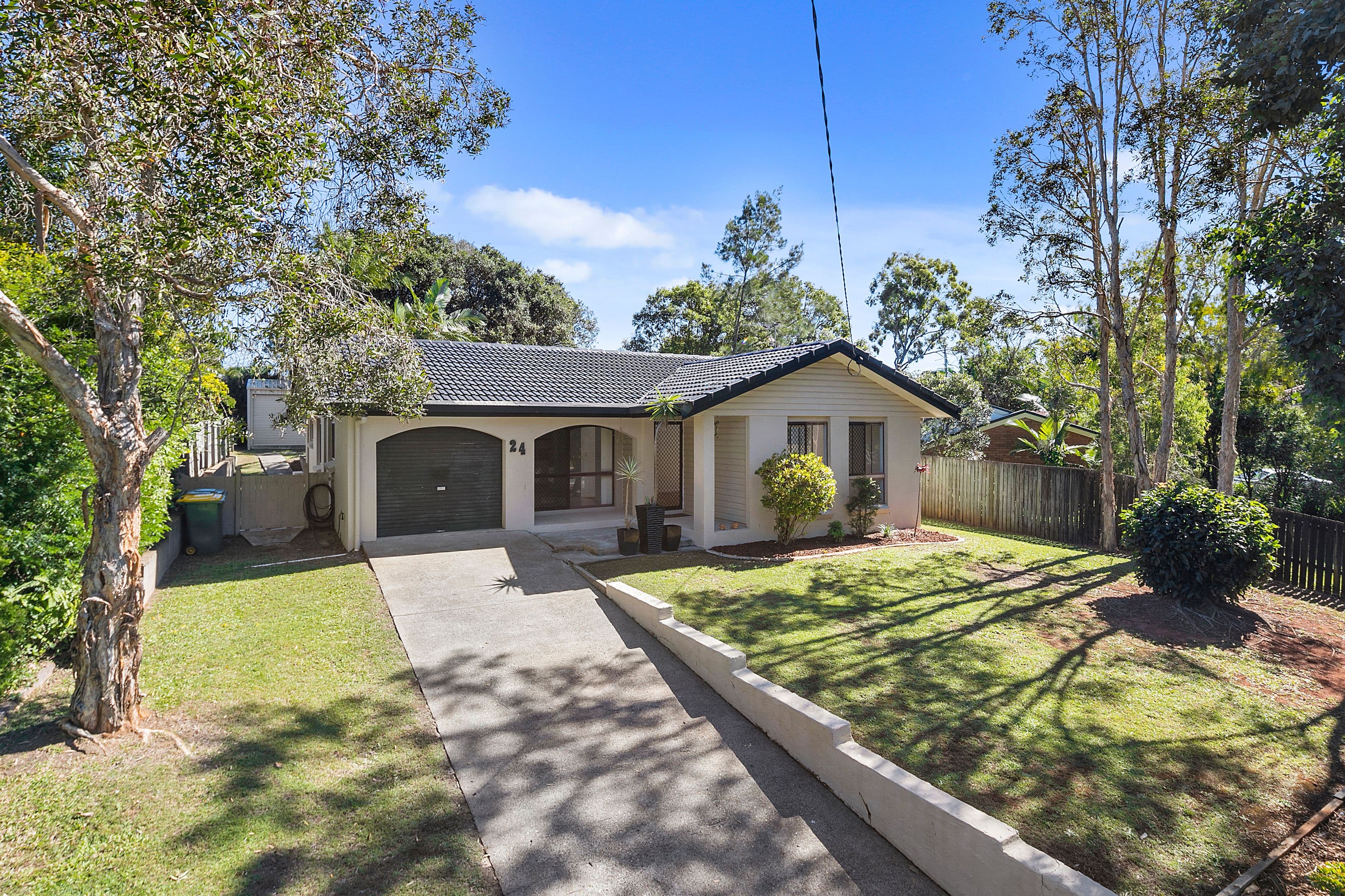 8 Loch Maree Crescent, CONNELLS POINT NSW 2221, Connells Point - Image 1