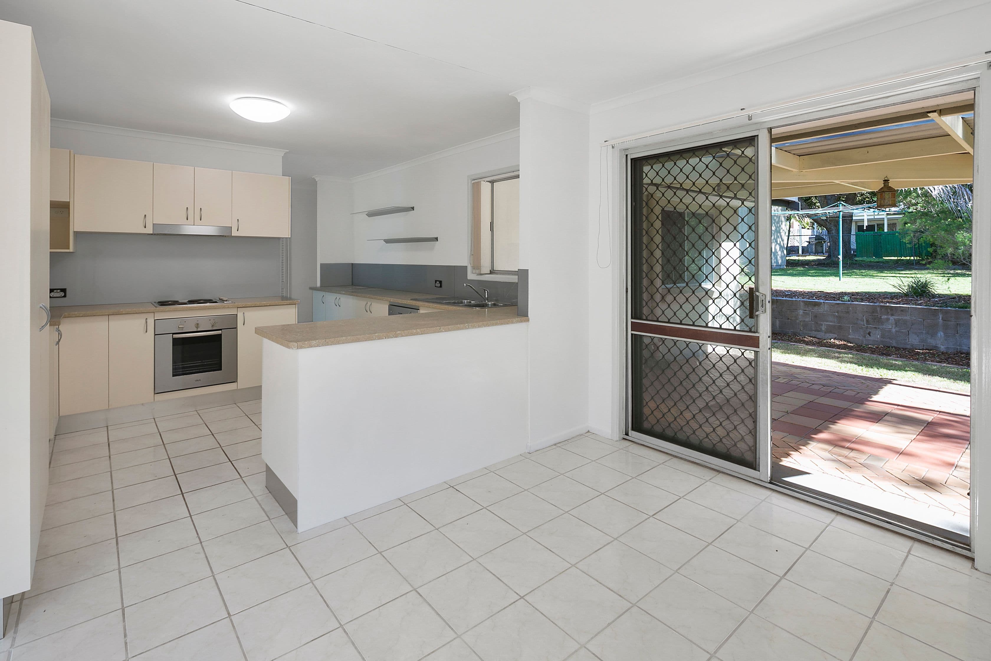 8 Loch Maree Crescent, CONNELLS POINT NSW 2221, Connells Point - Thumbnail 3