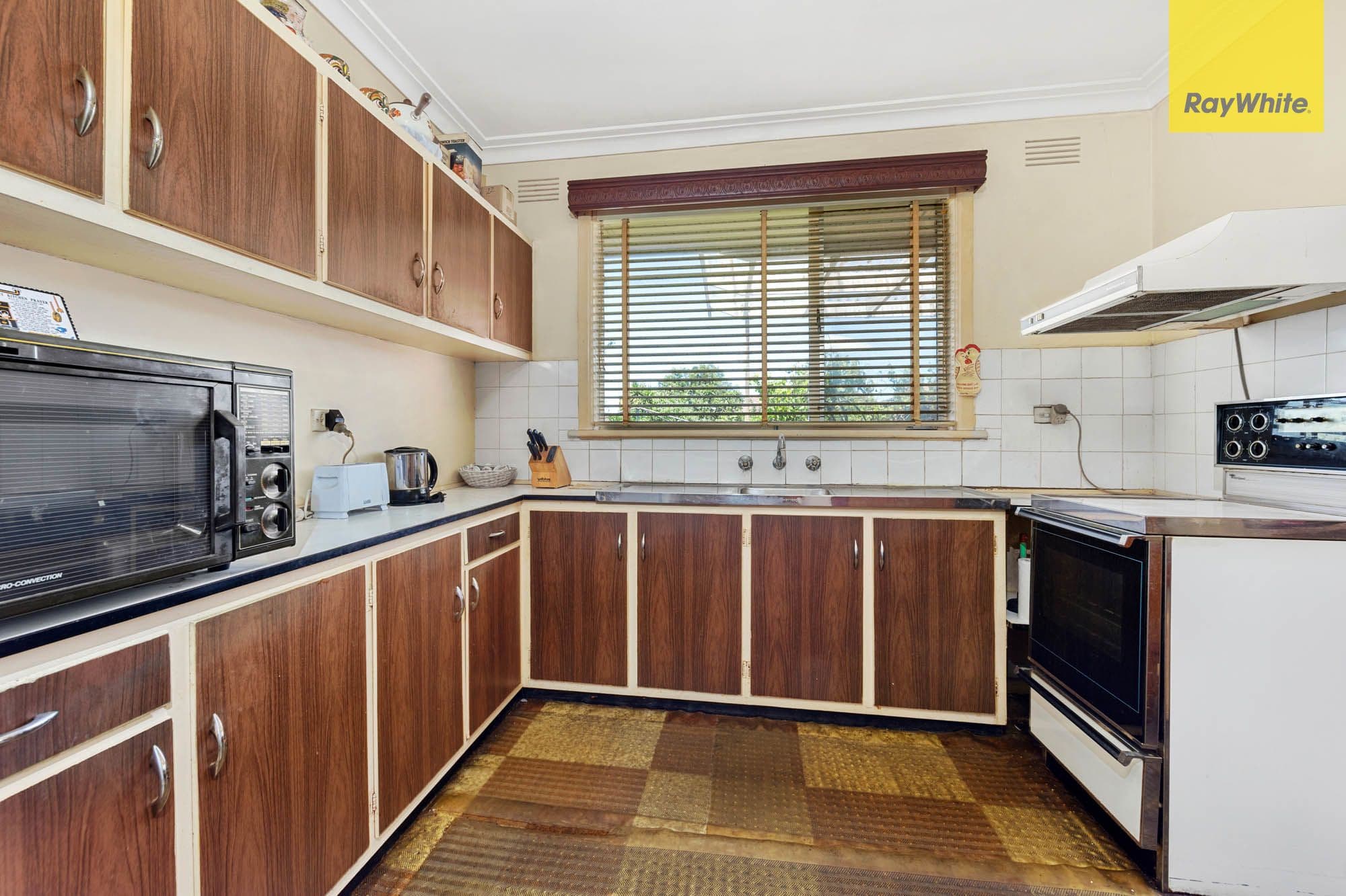 9 Harleston Street, St Albans VIC 3021, St Albans - Thumbnail 3