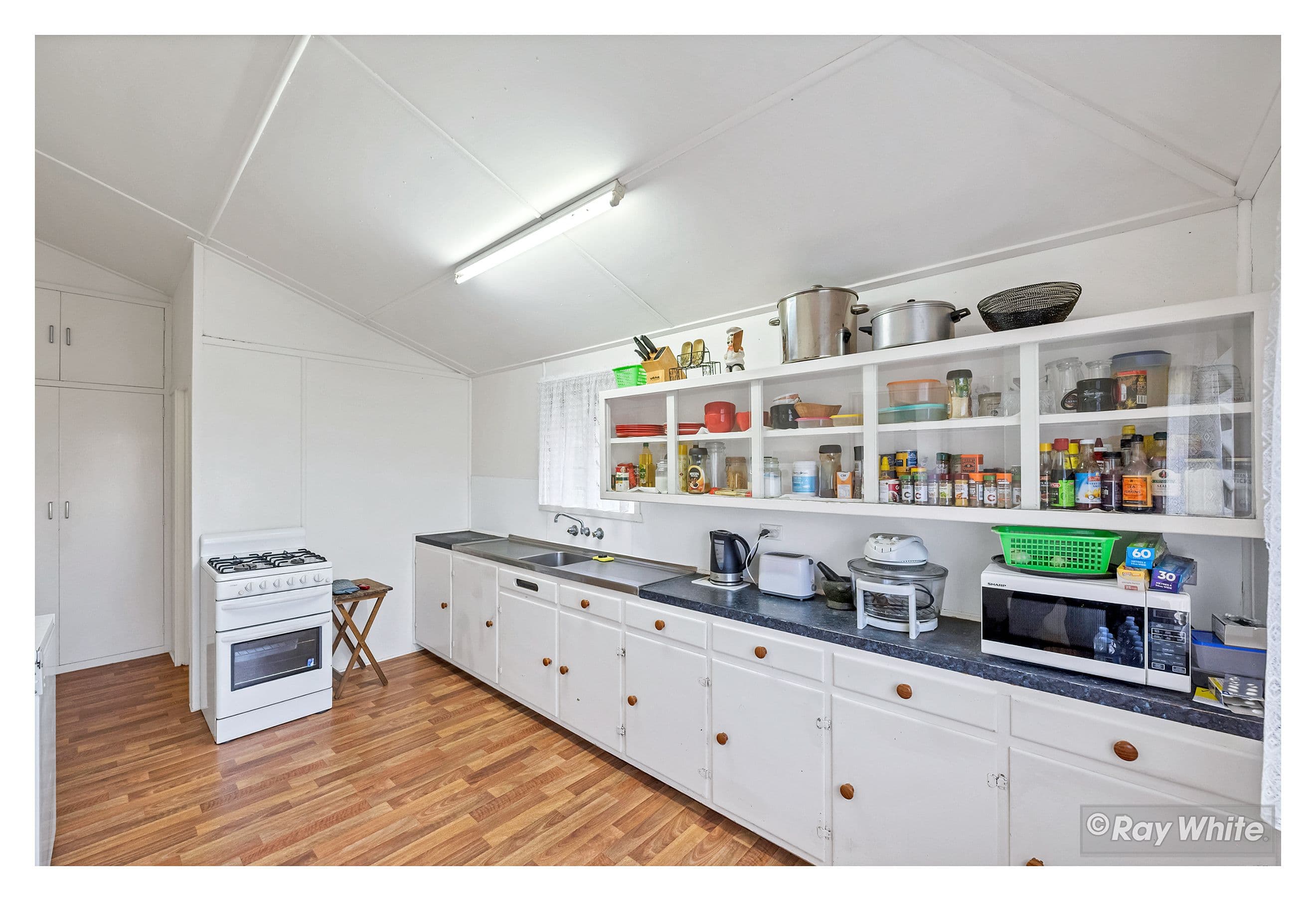 212 Agnes Street, The Range QLD 4700, The Range - Thumbnail 6