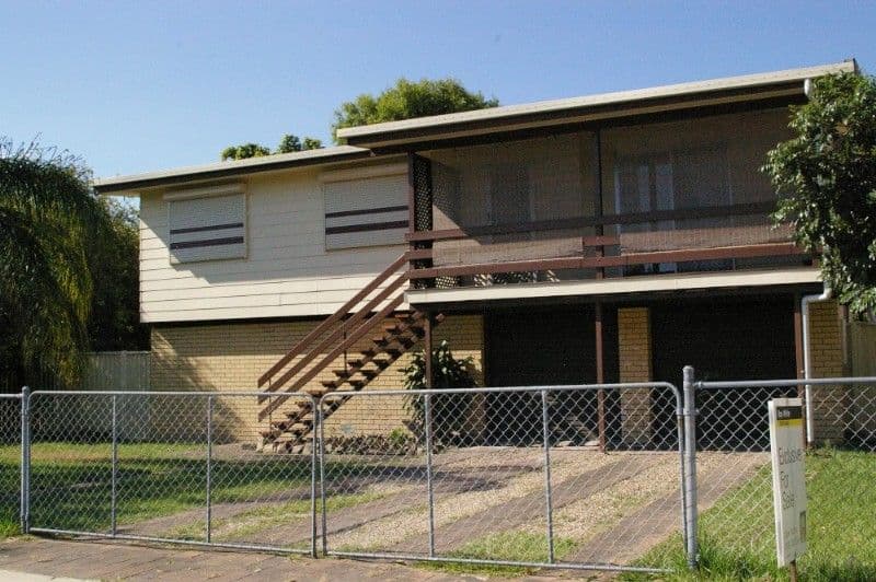 36 Phillip Parade, DECEPTION BAY QLD 4508, Deception Bay - Thumbnail 2
