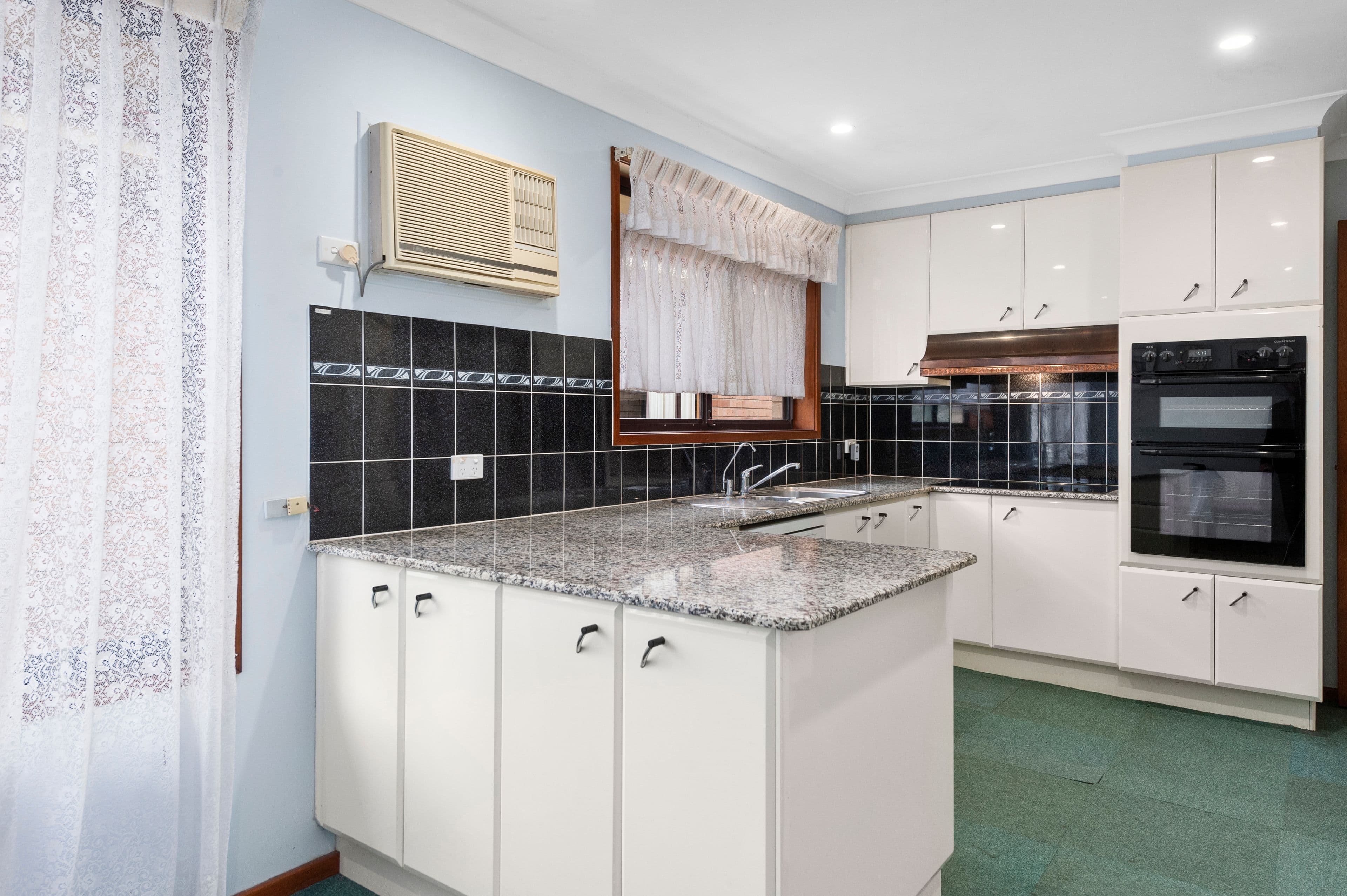 24 Telopea Street, Mount Colah - Thumbnail 2
