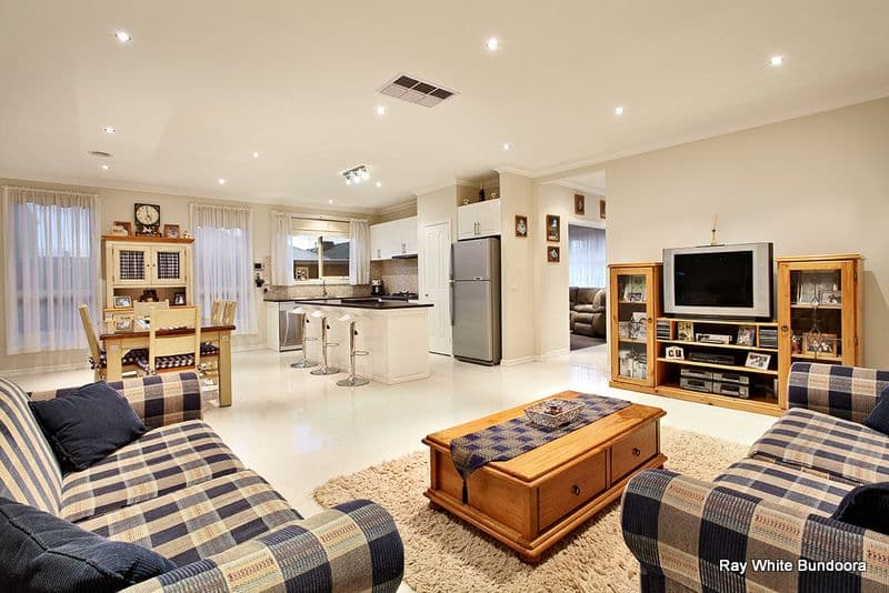 27 Gunghalin Drive, DOREEN VIC 3754, Doreen - Thumbnail 2