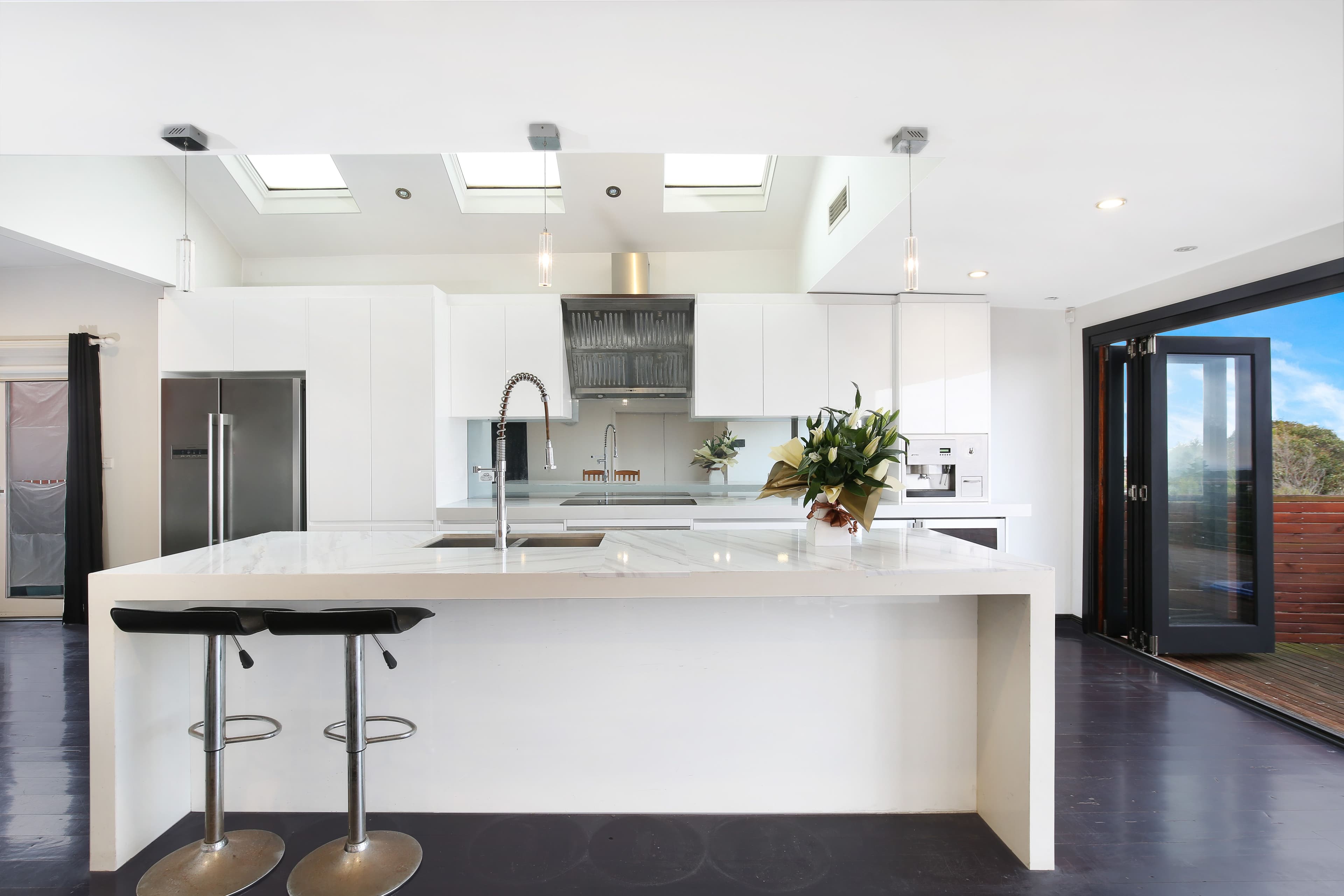 41 Second Avenue, Warrawong - Thumbnail 2
