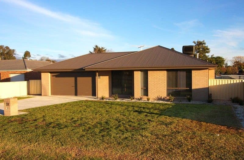 74 Jude Street, HOWLONG NSW 2643, Howlong - Thumbnail 2