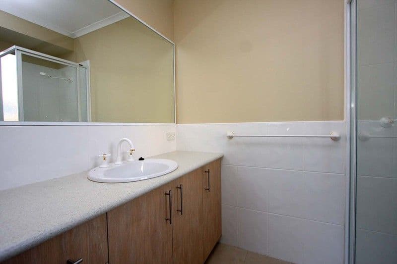 74 Jude Street, HOWLONG NSW 2643, Howlong - Thumbnail 8