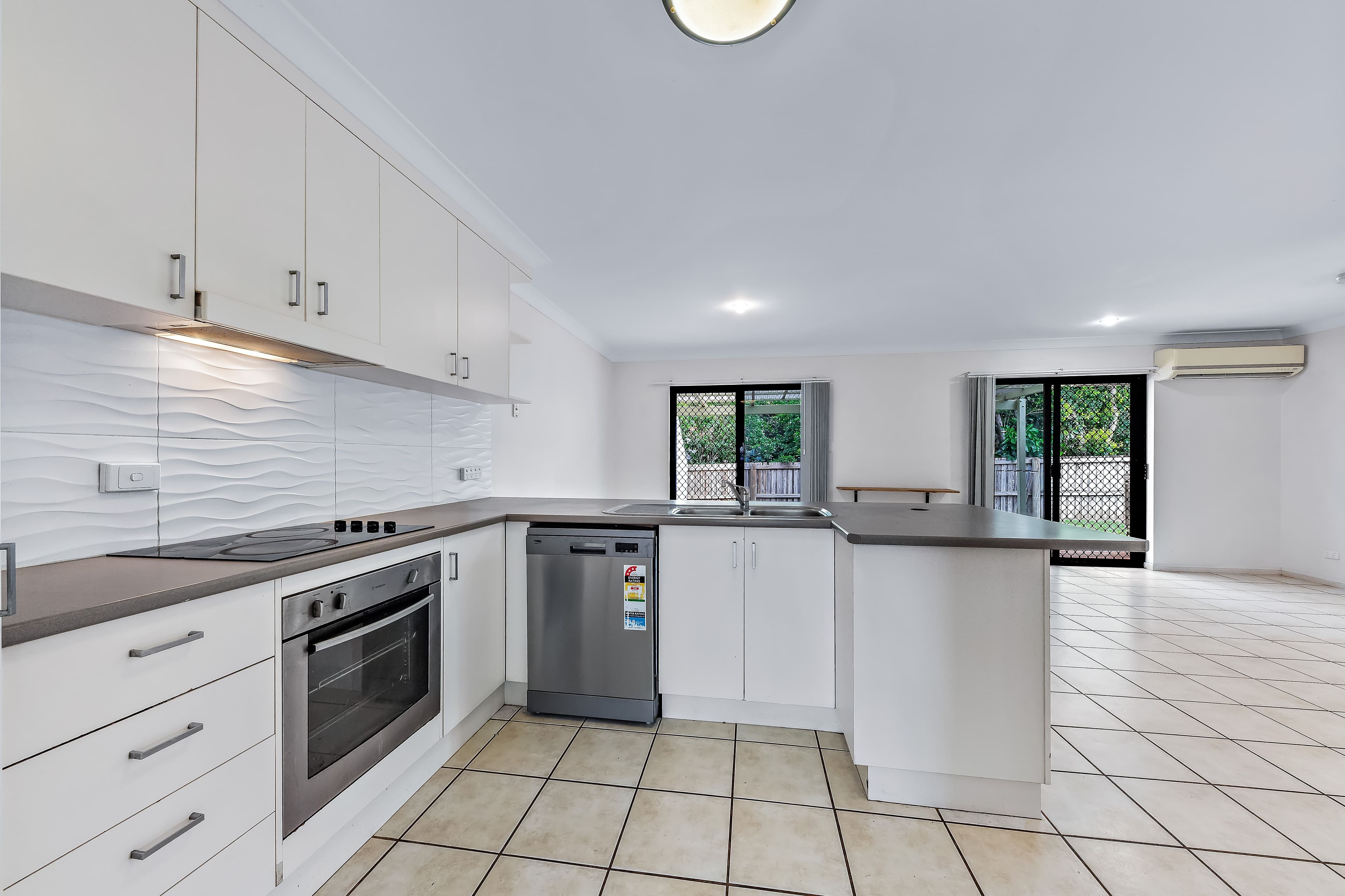 38 Banksia Court, Cannonvale QLD 4802, Cannonvale - Thumbnail 6
