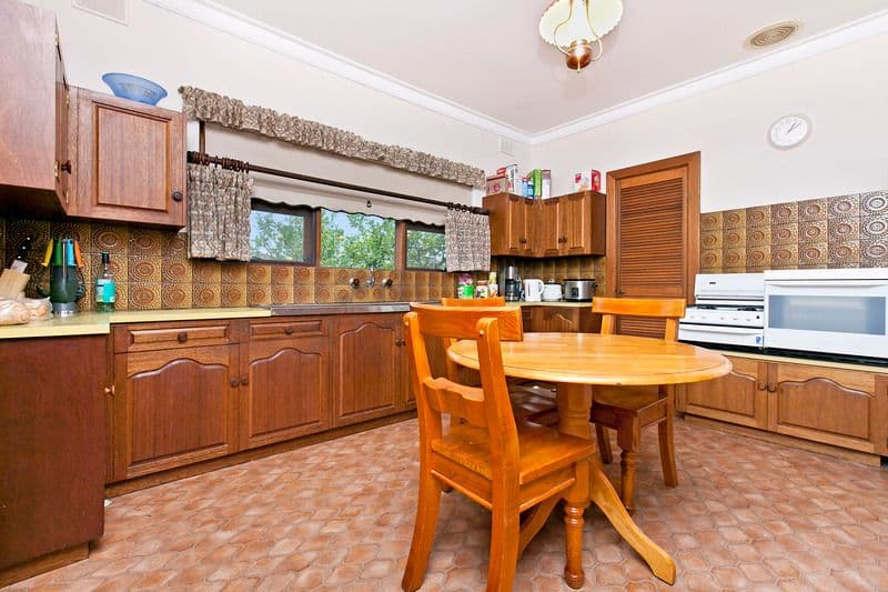 105 Stradbroke Road, ROSTREVOR SA 5073, Rostrevor - Thumbnail 4