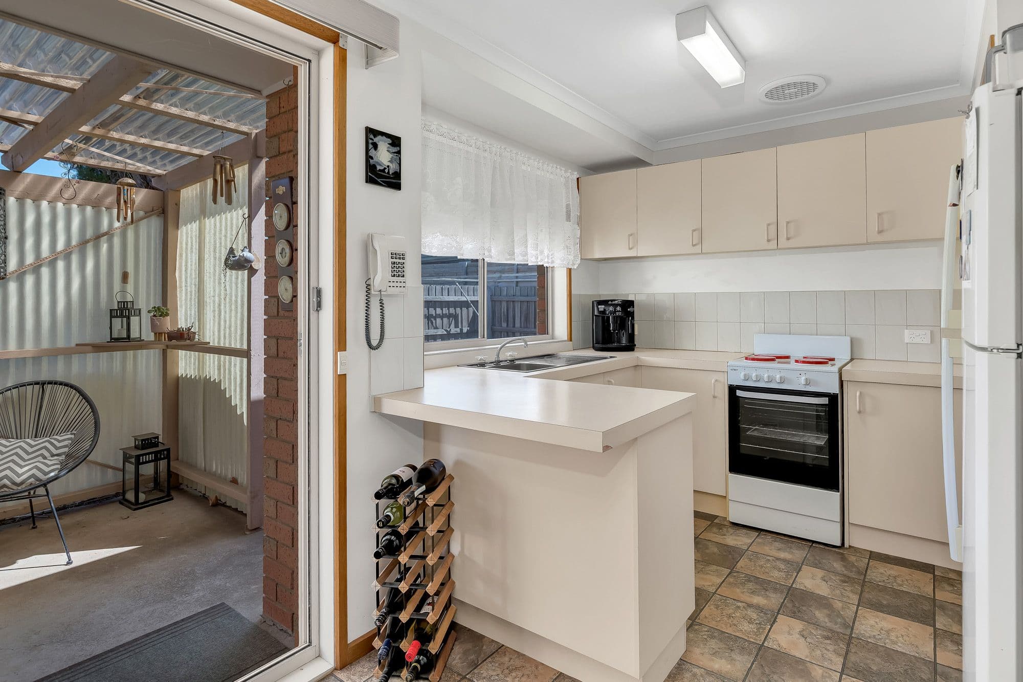35 Whitsunday Drive, Hoppers Crossing VIC 3029, Hoppers Crossing - Thumbnail 6
